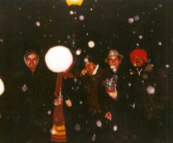 El grupo de Brooklyn, 1988 (la fundación). Federico Mañas, Copón de nieve, Fermín Cabal, Achero Mañas, Javier Puebla.