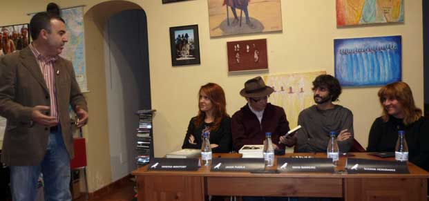 Susana Hernández, David Barreiro, Javier Puebla, Vanesa Monfort, Lorenzo Silva (de izquierda a derecha). Foto by Fénix, copyright.