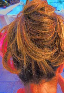 El pelo de Nai, fotografiado por Fénix y  modificado por John the Monjas. Copyright